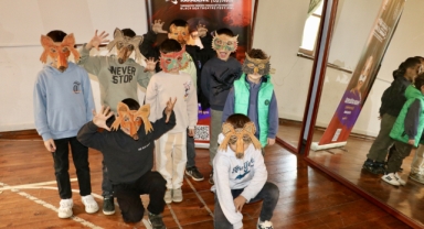 Trabzon'da ’25. Uluslararası Karadeniz Tiyatro Festivali’ devam ediyor