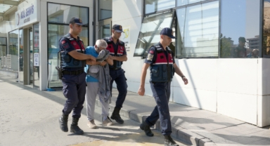 Uyuşturucu bağımlısı oğlunu bıçaklayarak öldüren baba, 15 yıl hapis cezasına çarptırıldı