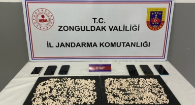 Uyuşturucu operasyonunda 4 zanlı tutuklandı