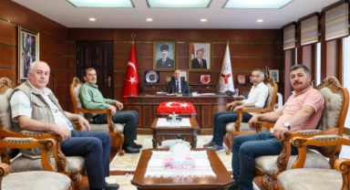 Vali Serdengeçti, Bulancaklı Muhtarlarla Köylerin Sorunlarını Görüştü