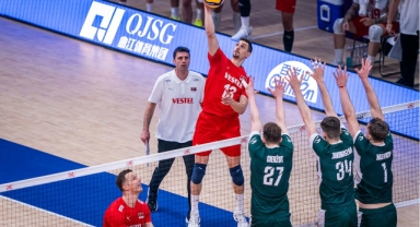 2025 Voleybol Milletler Ligi: Türkiye 0 - 3 Polonya 3