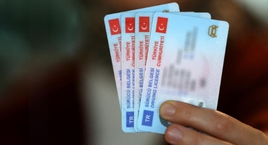 5 Adımda Eski Tip Sürücü Belgeleri Nasıl Yenilenir? Yeni Ehliyet İçin Son Tarih Ne Zaman?