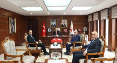 AK Parti Bulancak İlçe Teşkilatı’ndan Vali Serdengeçti’ye Ziyaret