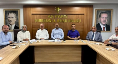 AK Parti Giresun Merkez İlçe Teşkilatı Haftalık Toplantısını Gerçekleştirdi