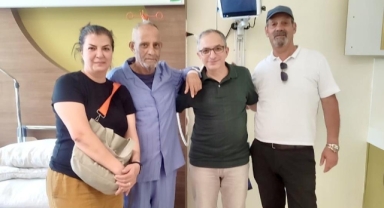 Alman doktorların ‘yaşayamaz’ dediği hastayı Türk hekimler hayata döndürdü