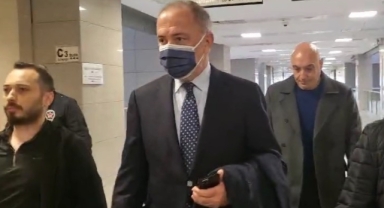 Fatih Altaylı 'tutuklama' talebiyle Nöbetçi Sulh Ceza Hakimliği'ne sevk edildi.