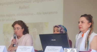 'Geçmişten Günümüze Değişen Aile Rolleri' Paneli Keşap’ta Gerçekleştirildi