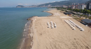Giresun'da Denize Girmek Yasaklandı: Vali Serdengeçti'den Uyarı
