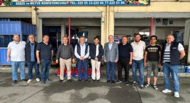 Giresun Milletvekili Temür, Hal Esnafıyla Buluştu