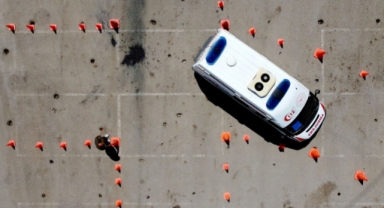 Giresun, Trabzon, Artvin, Rize ve Gümüşhane'de ambulans şoförlerine güvenli sürüş eğitimi verildi