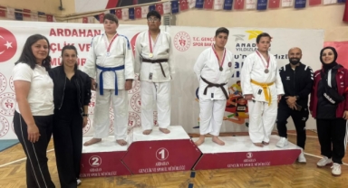 Giresunlu Judocular ANALİG’de Yarı Finale Yükseldi!