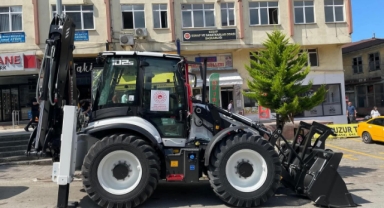 Keşap Belediyesi'ne Yeni İş Makinesi Kazandırıldı