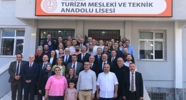 Milli Eğitim Bakanı Yusuf Tekin Giresun’da Eğitim Camiasıyla Buluştu