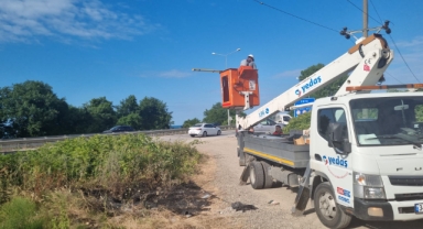 Ordu'da balık tutarken oltası elektrik teline takılan genç akıma kapılarak öldü