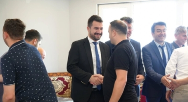 Piraziz'de Bayramlaşma Programı Birlik ve Beraberlik İçinde Gerçekleşti
