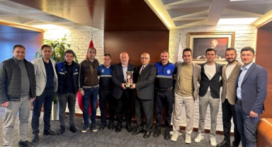 Şebinkarahisar Belediyesi Voleybol Takımından Başkan Şentürk’e Anlamlı Ziyaret