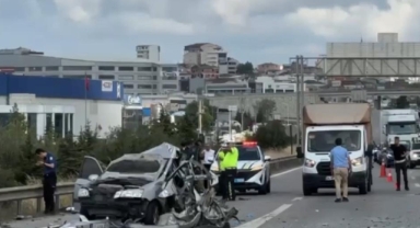 TEM'de otobüs ile otomobil çarpıştı: 3 yaralı