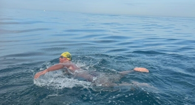 Tuna Tunca, Manş Denizi'ni geçen ilk otizmli Türk sporcu oldu
