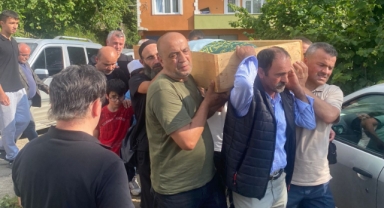 Yağlıdere'de trafik kazasında ölen kişinin cenazesi defnedildi