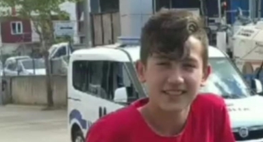 21 yaşındaki genç bıçaklanarak öldürüldü