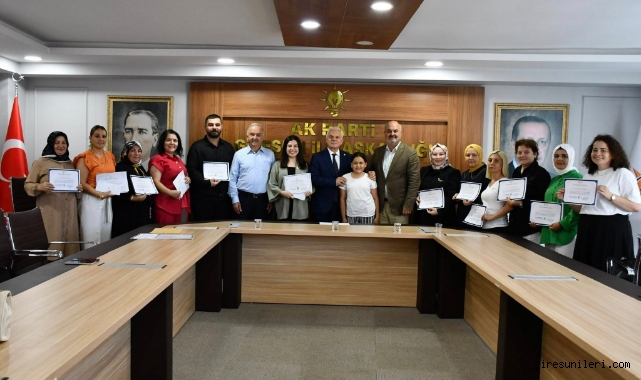 AK Parti Giresun’dan Gençlere Dijital Okuryazarlık Desteği