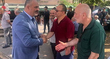 AK Parti Giresun İl Başkanı Yılmaz, 15 Temmuz Sergisinde Giresunlularla Buluştu