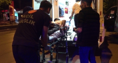 Alacak verecek meselesinde çıkan kavgada iki kardeş bıçaklanarak yaralandı