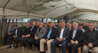 Bektaş Yaylası’nda Duygulu Anma: Nuri Hoca Dualarla Yâd Edildi