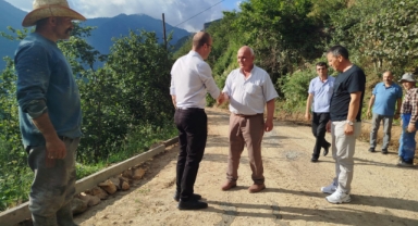 Dereli’de Altyapı Hamlesi: Dereli Kaymakamı Azman, Alancık Köyü’nde Beton Yol Çalışmalarını İnceledi