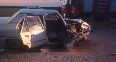 Düğün konvoyunda kaza: 2 yaralı   