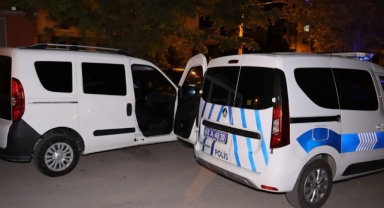 ‘Dur’ ihtarına uymayan ehliyetsiz sürücü 3. kez alkolü yakalandı   