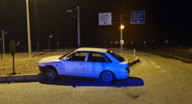 Ehliyetsiz sürücü kaza yaptı: 37 bin lira ceza