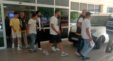 'FETÖ' yalanıyla 70 yaşındaki vatandaşı dolandırdılar   