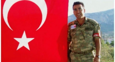 Futbol oynarken kalp krizi geçiren emekli yüzbaşı hayatını kaybetti
