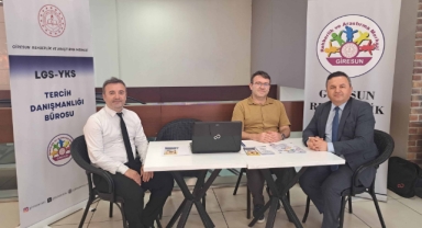 Giresun'da LGS Maratonuna Akılcı Destek: Rehberler Sahada!