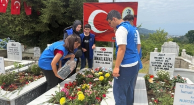 Giresun Gençlik Merkezleri'nden 15 Temmuz Kahramanlarına Saygı