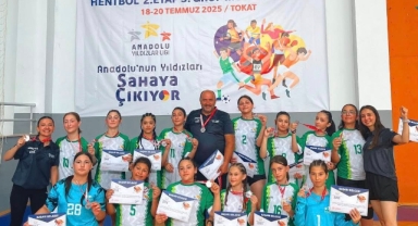 Giresun Kız Hentbol Takımı Türkiye Finalleri’nde!