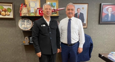 Giresun Milletvekili Temür, Emekli Emniyet Mensubu Kara’yı TBMM’de Ağırladı