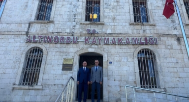 Giresun Valisi Serdengeçti’den Altınordu Kaymakamı’na Anlamlı Ziyaret