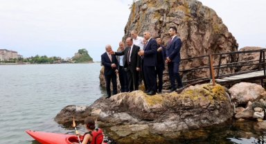 Giresun Valisi Serdengeçti Tirebolu’da Genç Sporcularla Bir Araya Geldi