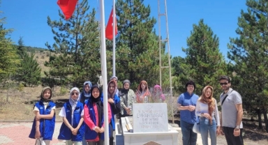 Giresunlu Gençlerden 15 Temmuz Şehidine Vefa Ziyareti