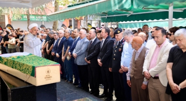 Karadere Ailesinin Acı Günü: Hatice Karadere Espiye’de Son Yolculuğuna Uğurlandı