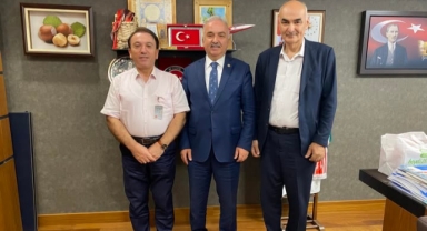 Milletvekili Ali Temür, Giresunlu Hemşehrilerini TBMM’de Ağırladı