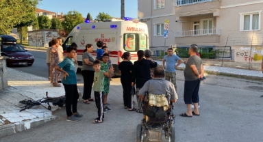 Minibüsle çarpışan bisikletli çocuk yaralandı