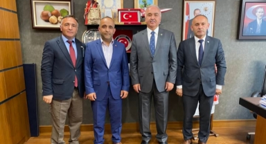 Piraziz AK Parti İlçe Teşkilatından, Milletvekili Ali Temür’e Ziyaret