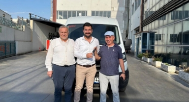 Piraziz'de Örnek Davranış: İlçeye Tam Donanımlı Cenaze Aracı Hibe Edildi