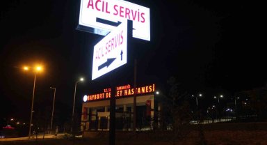 Su kanalına düşen iki kardeşi vatandaşlar kurtardı