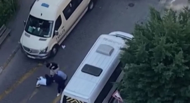 Tekme tokat yol kavgası kamerada