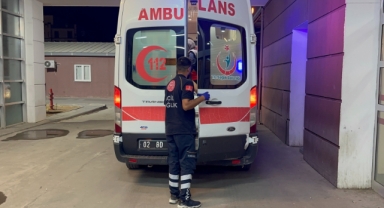 Yüksekten düşen 1 yaşındaki çocuk ağır yaralandı   