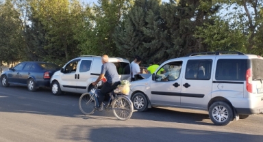 Zincirleme trafik kazasında 1 kişi yaralandı